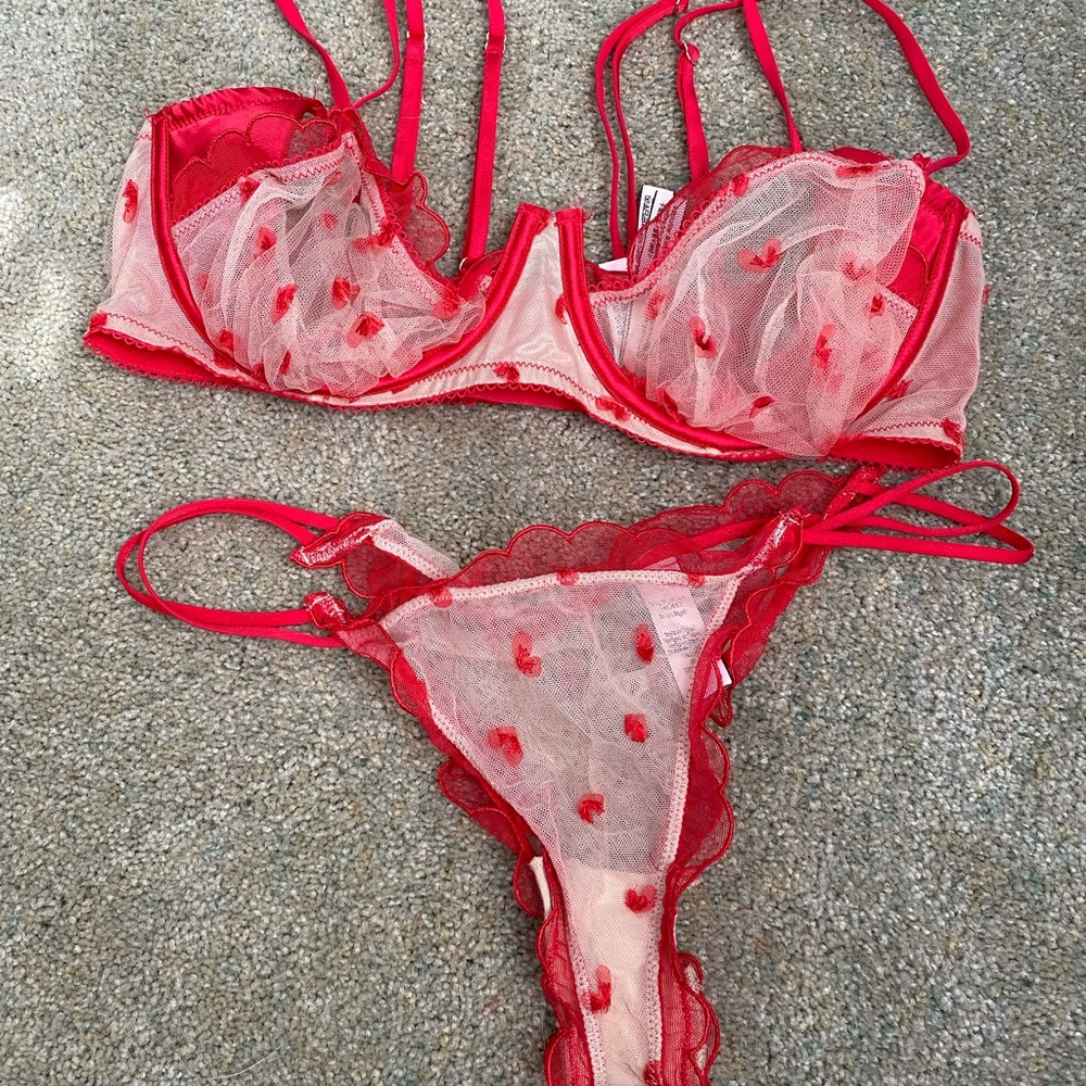 Victoria’s Secret Bra & Panty Set